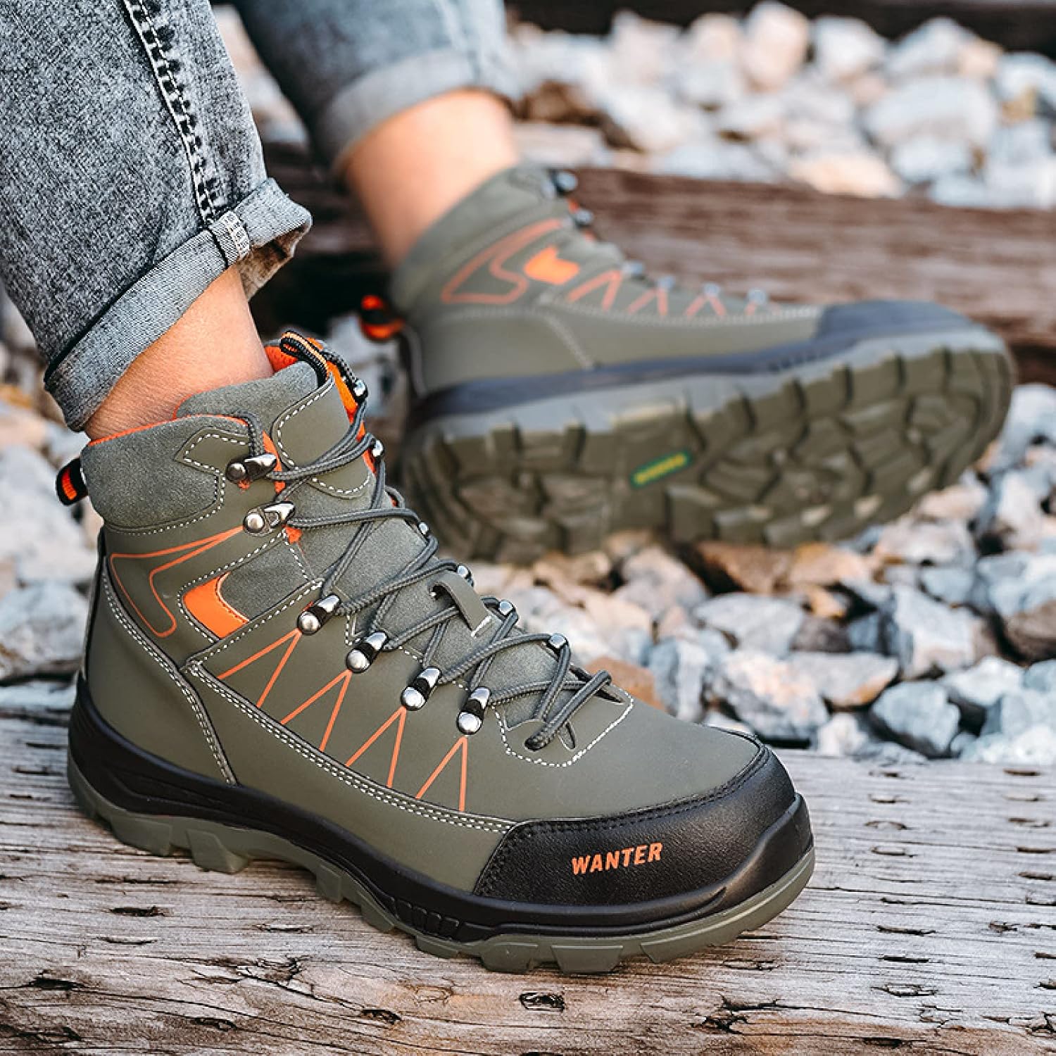 Tucson Waterproof Safety Boots – Men’s Steel Toe Work Boots with Slip-Resistant Sole