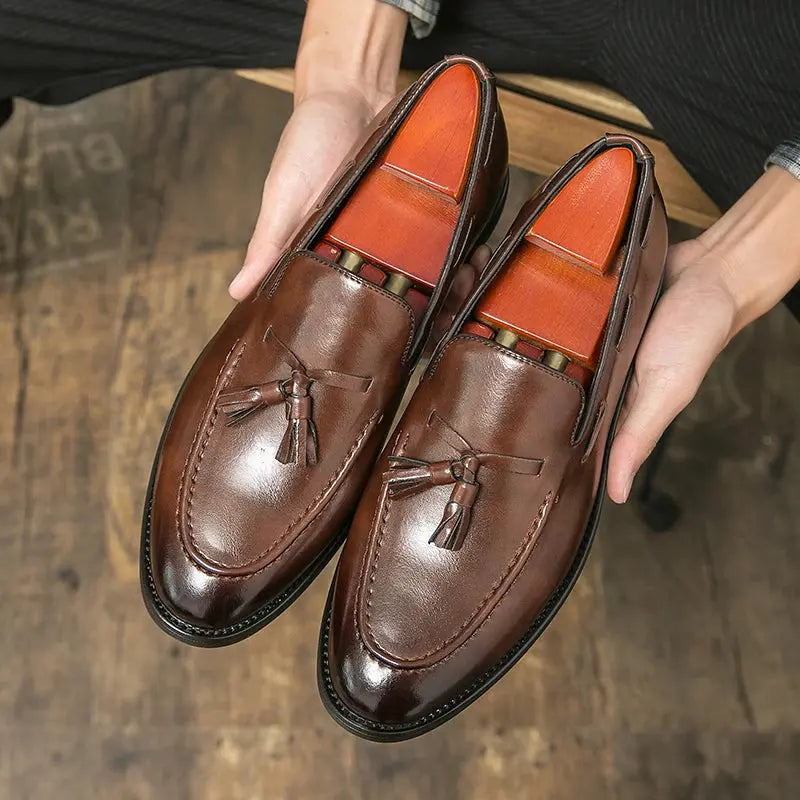 Nandy – Slip-On Leather Loafers for Men – Everyday Elegance and Comfort - Solorfit