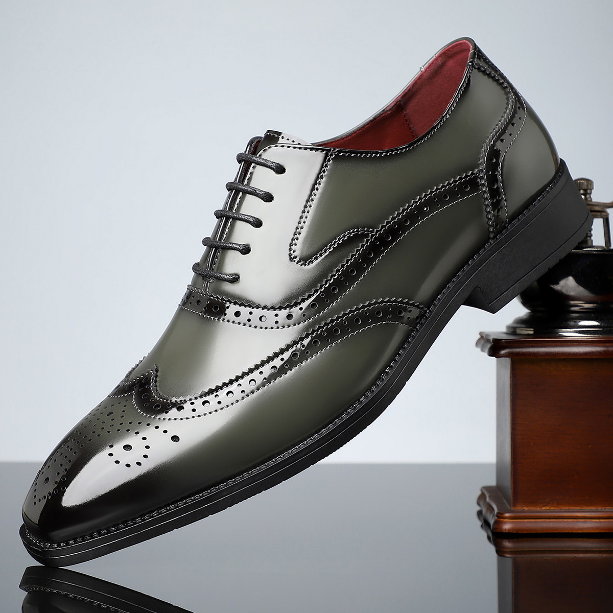 Men’s Dress Shoes – High-Shine Patent Leather, Classic Wingtip Brogue - Solorfit