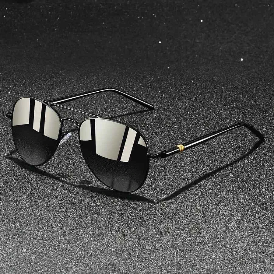 Classic Aviator Sunglasses for Stylish Protection