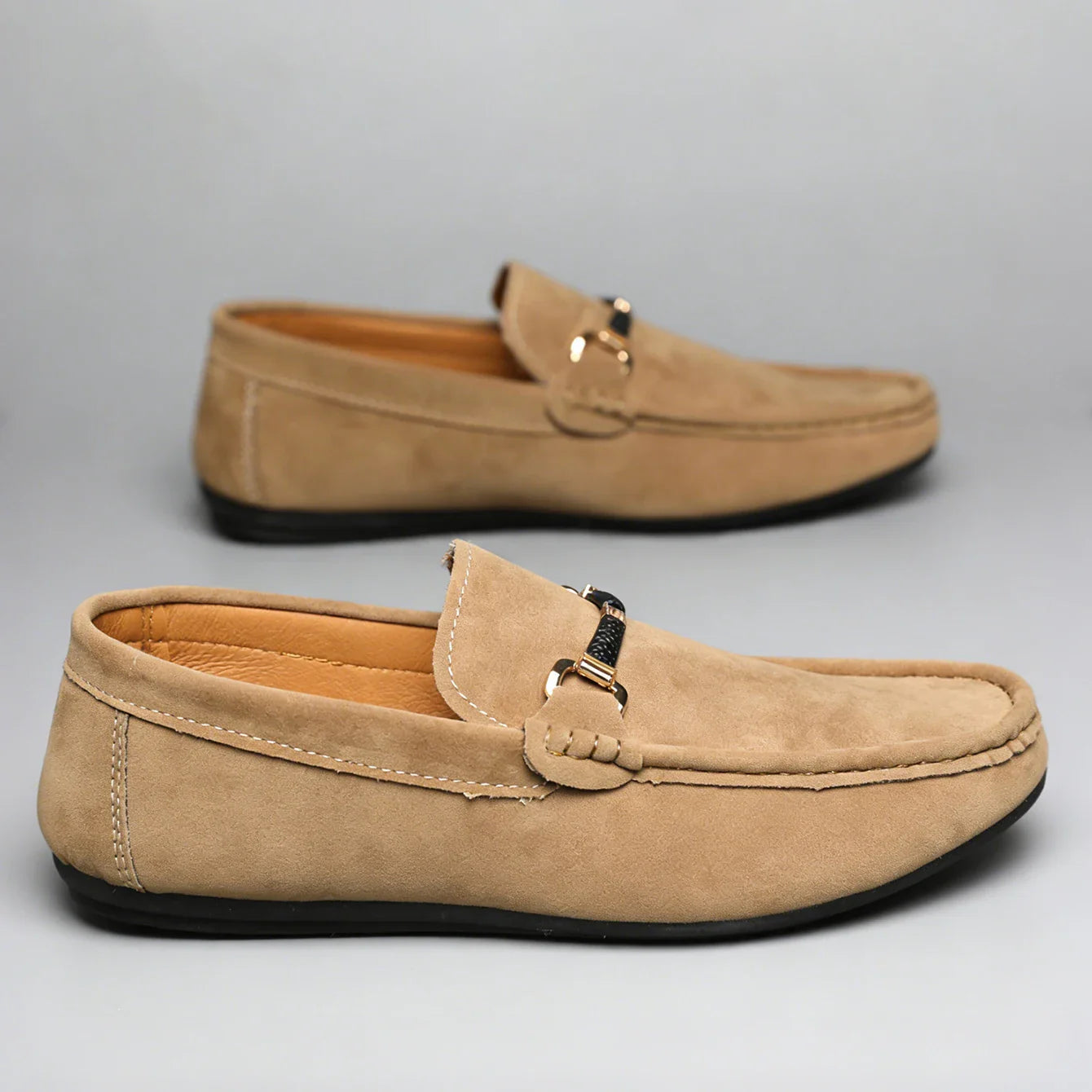 Bellano Men Rubber Sole Suede Buckle Loafers
