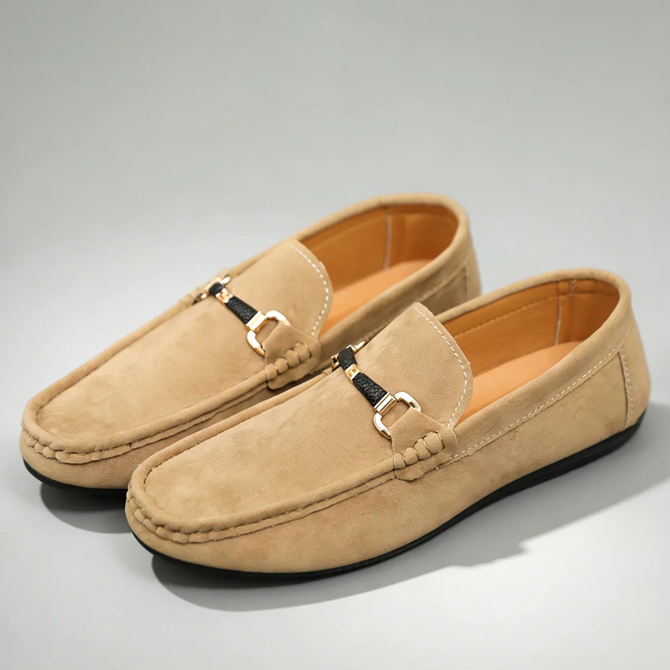Bellano Men Rubber Sole Suede Buckle Loafers