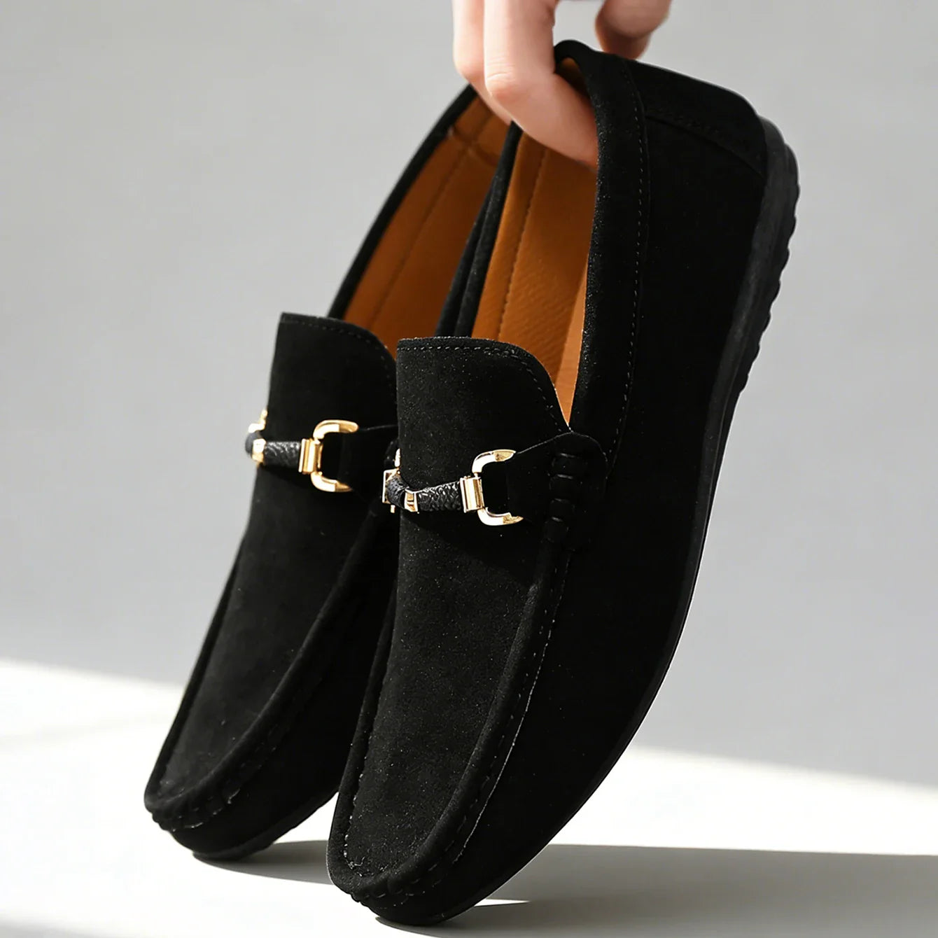 Bellano Men Rubber Sole Suede Buckle Loafers