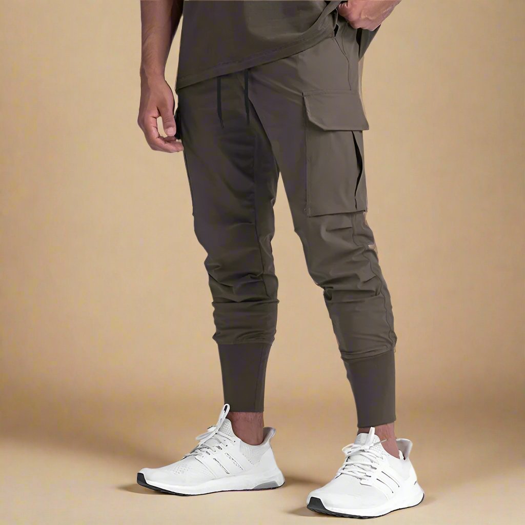 Men's Quick-Dry Cargo Joggers with Tapered Fit and Multiple Pockets - Solorfit