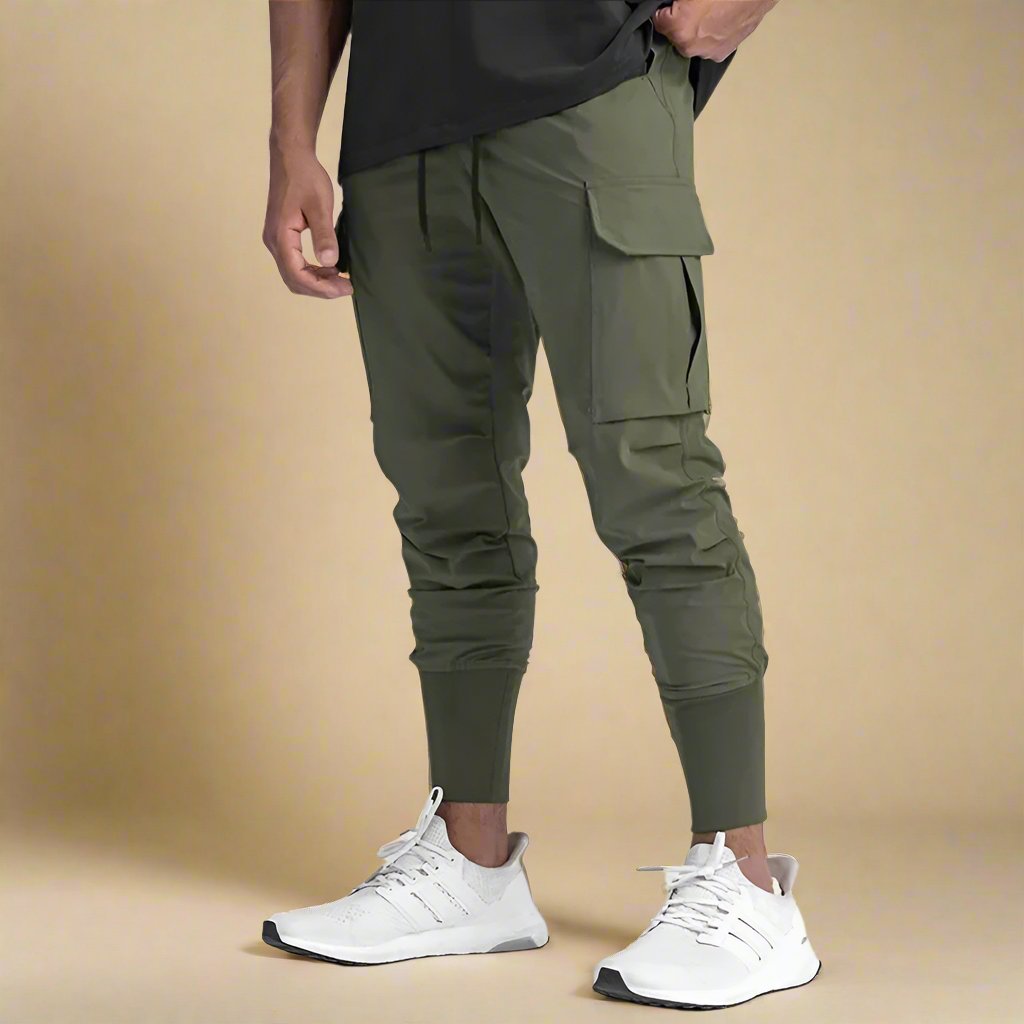 Men's Quick-Dry Cargo Joggers with Tapered Fit and Multiple Pockets - Solorfit