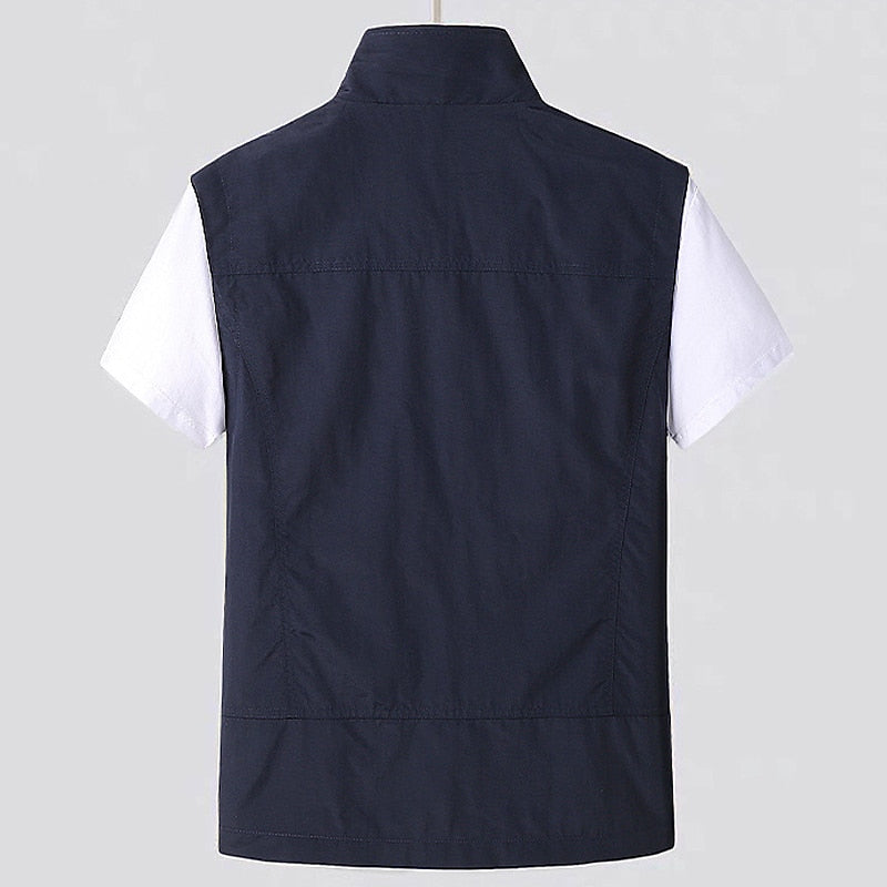 Men's lightweight utility vest for versatile layering