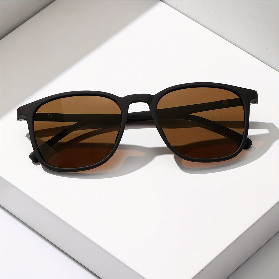 Classic polarized sunglasses for men with refined design and UV protection - Solorfit