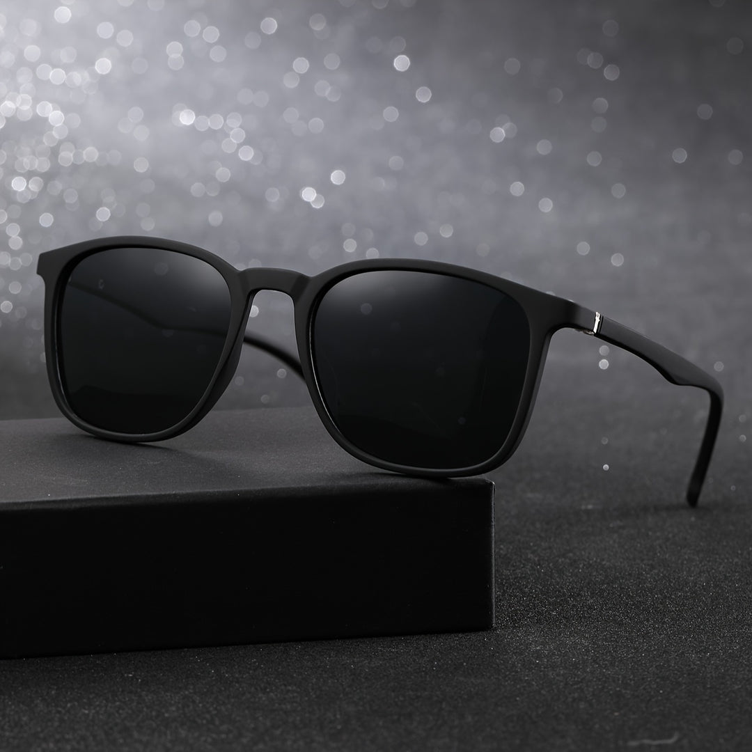 Classic polarized sunglasses for men with refined design and UV protection - Solorfit