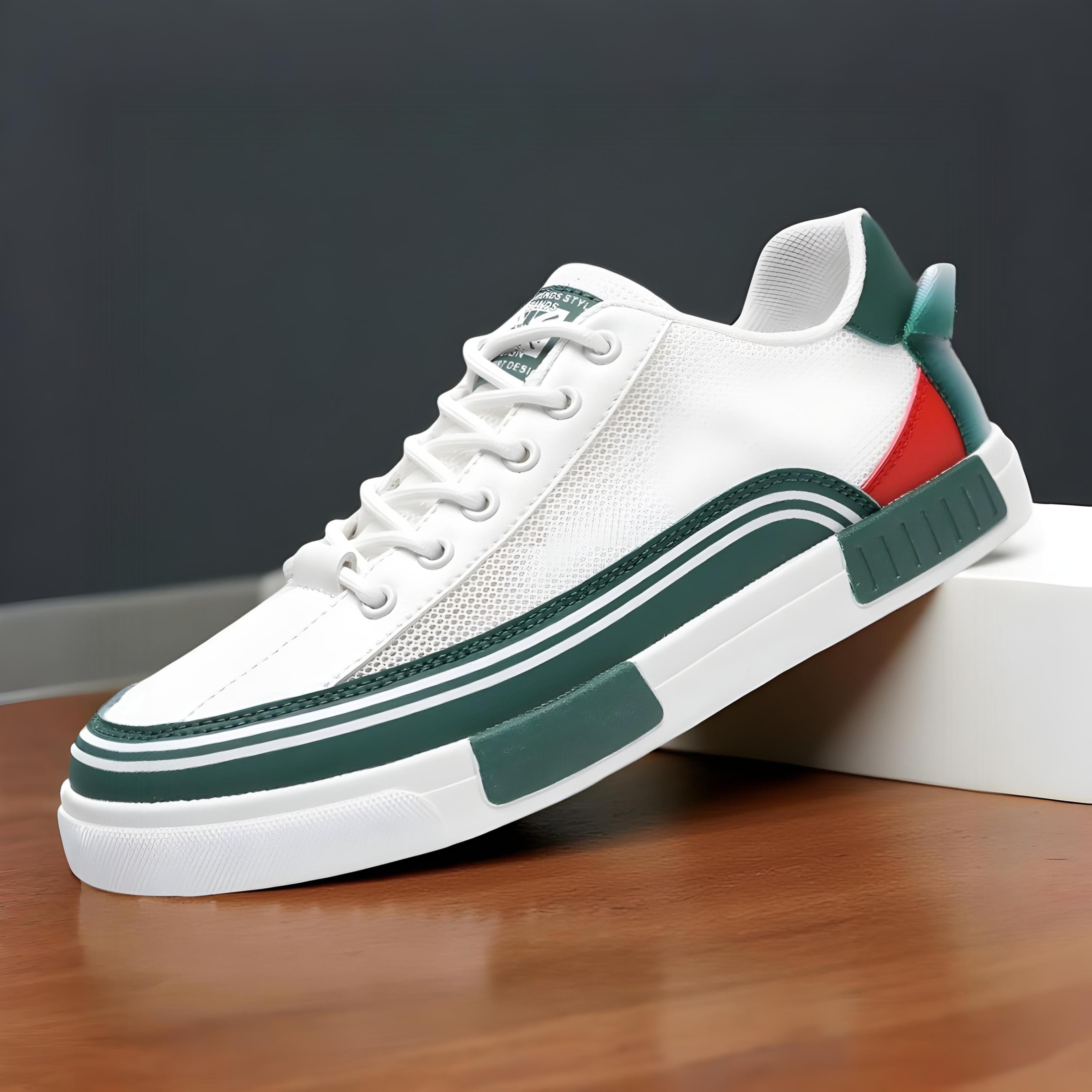Men’s Casual Sneakers Lightweight Lace Up Walking Shoes
